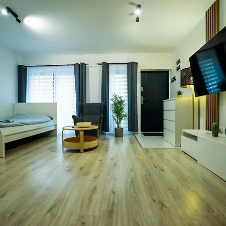 Multirooms Apartment *