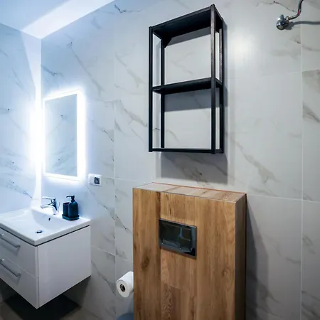 Multirooms *